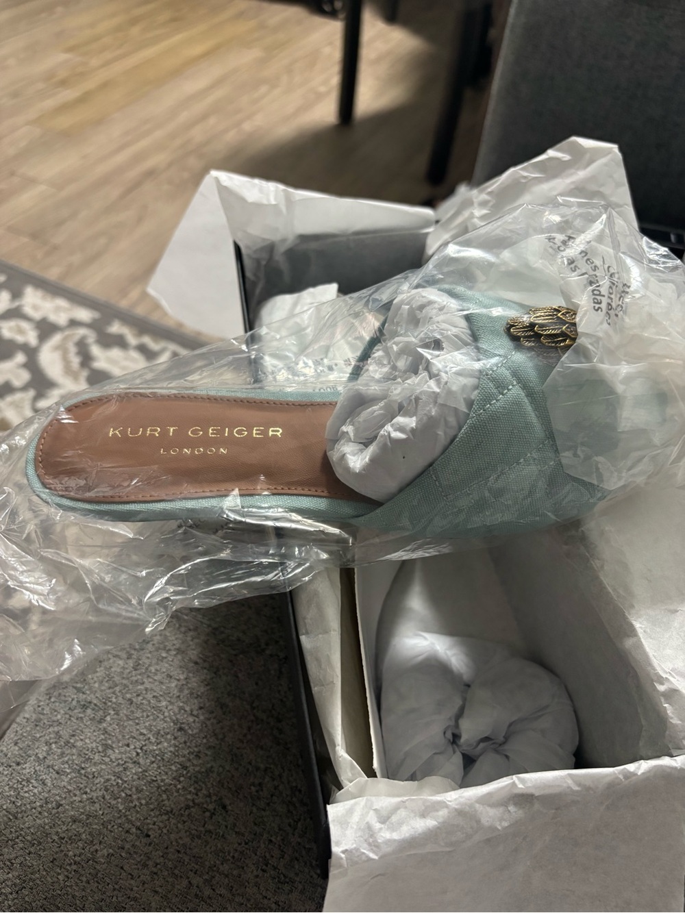 Kurt Geiger London Slides
